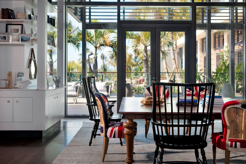 

Milano - George Town - Kimpton Seafire Resort + Spa
