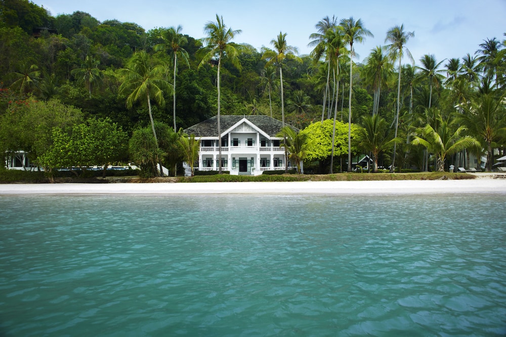 

Palermo - Chalong - Cape Panwa Hotel Phuket