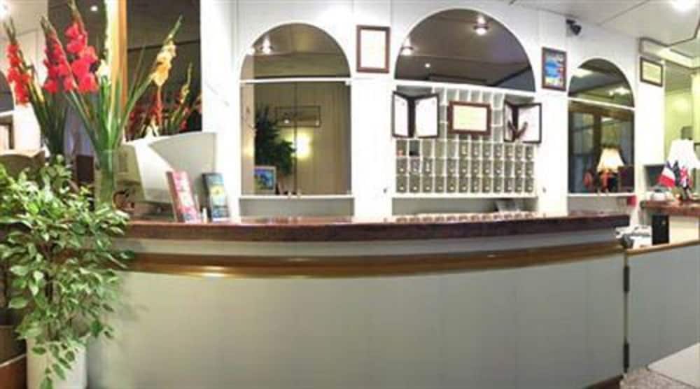 

Brindisi - Peschiera Borromeo - Hotel Mayorca