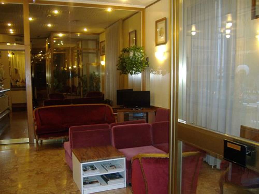

Catania - Sesto San Giovanni - Hotel Mayorca