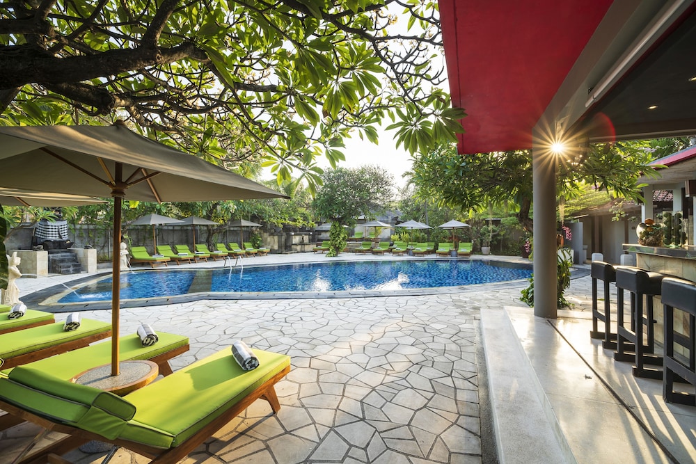 

Roma - Bali, Indonesia - Kuta Seaview Boutique Resort