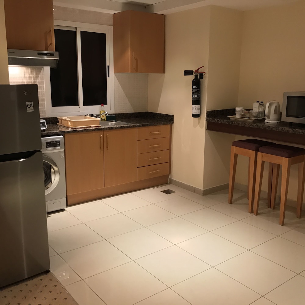 

Bologna - Sharjah - Golden Tulip Hotel Apartments