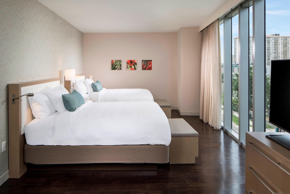 

Roma - Hallandale Beach - Residence Inn by Marriott Miami Sunny Isles Beach