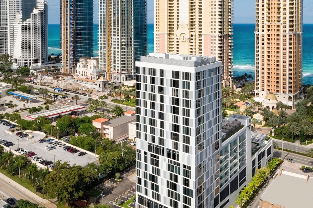 

Bari - Hallandale Beach - Residence Inn by Marriott Miami Sunny Isles Beach