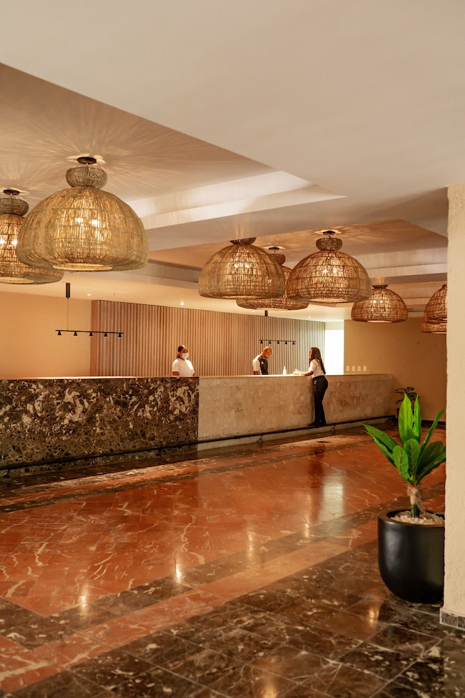 

Napoli - Juan Dolio - Coral Costa Caribe Beach Resort - All Inclusive