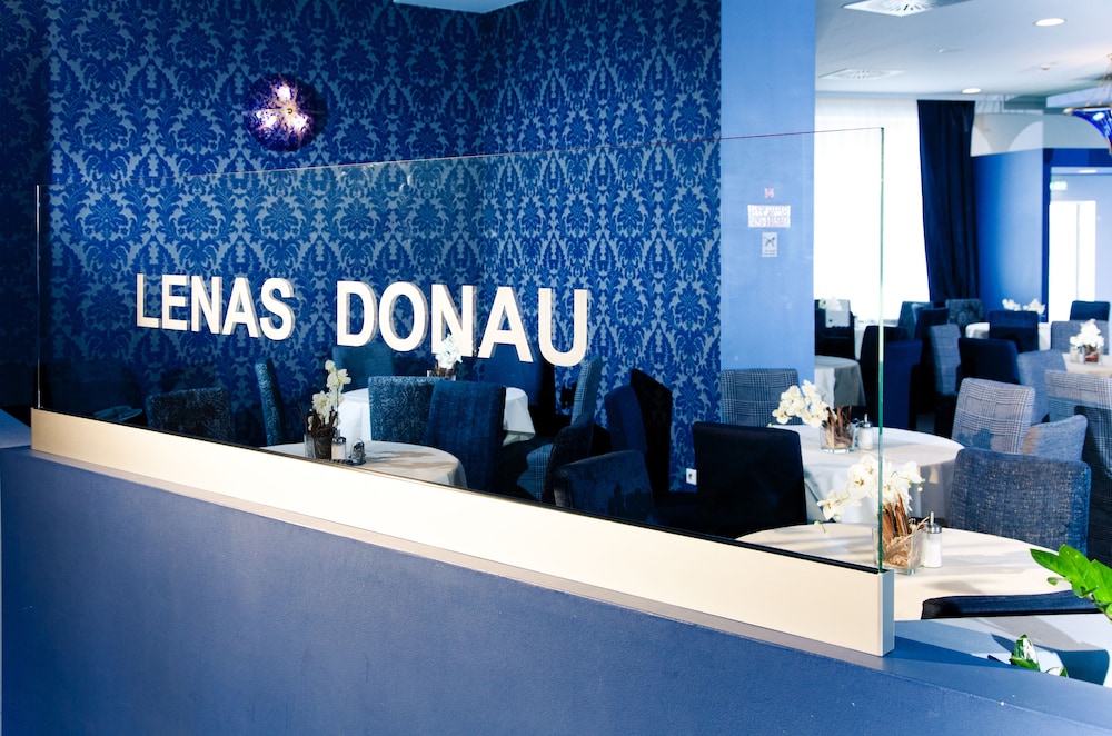 

Lamezia Terme - Vienna - Lenas Donau Hotel