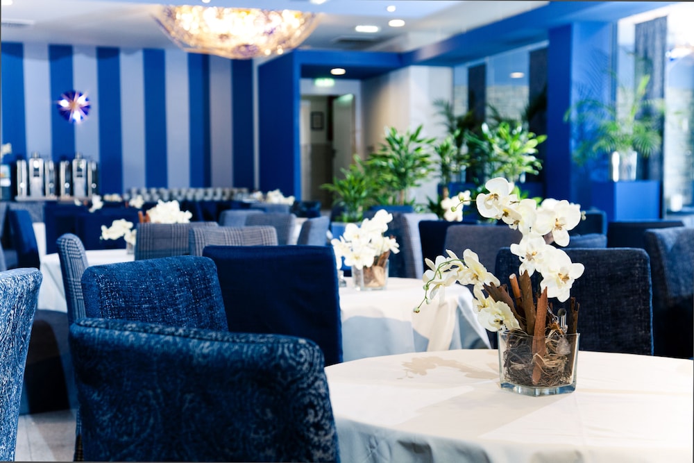 

Brindisi - Vienna - Lenas Donau Hotel