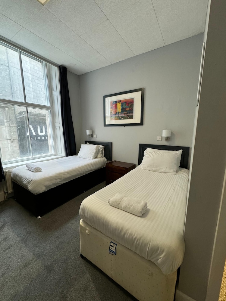 

Milano - Scozia, Regno Unito - Citi Hotel Aberdeen