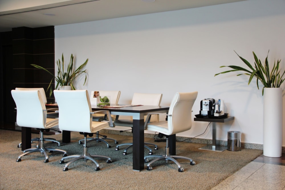 

Firenze - Paracuellos de Jarama - Crowne Plaza Madrid Airport