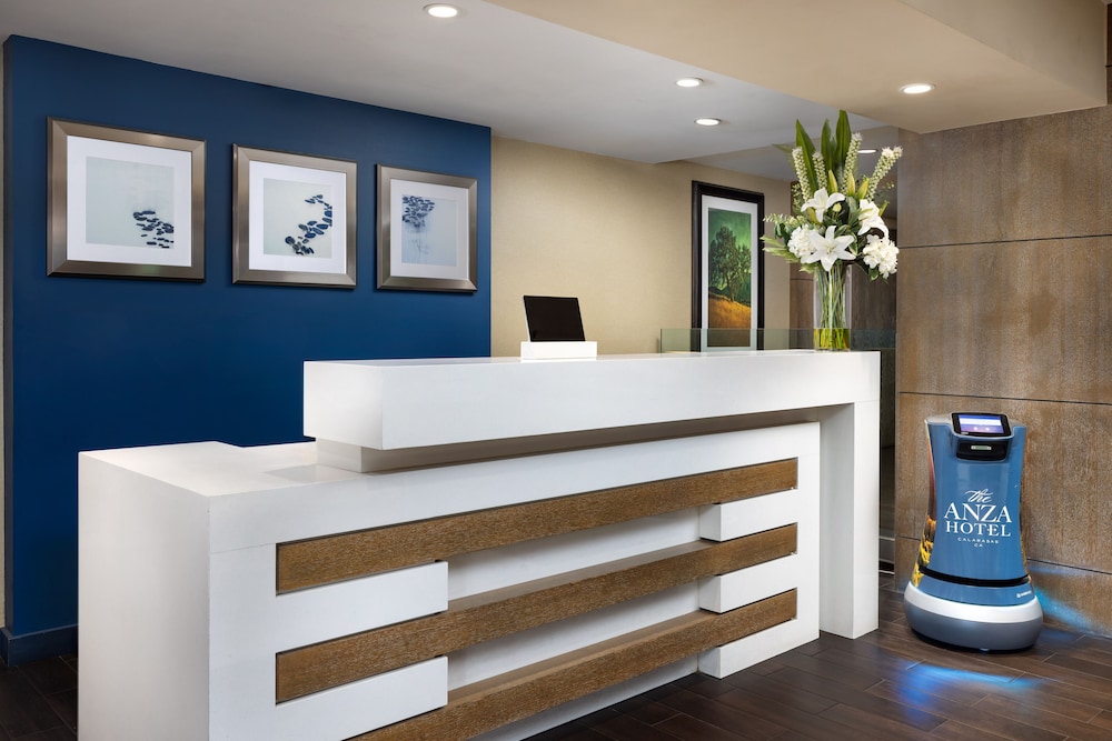 

Roma - Woodland Hills - The Anza-a Calabasas Hotel