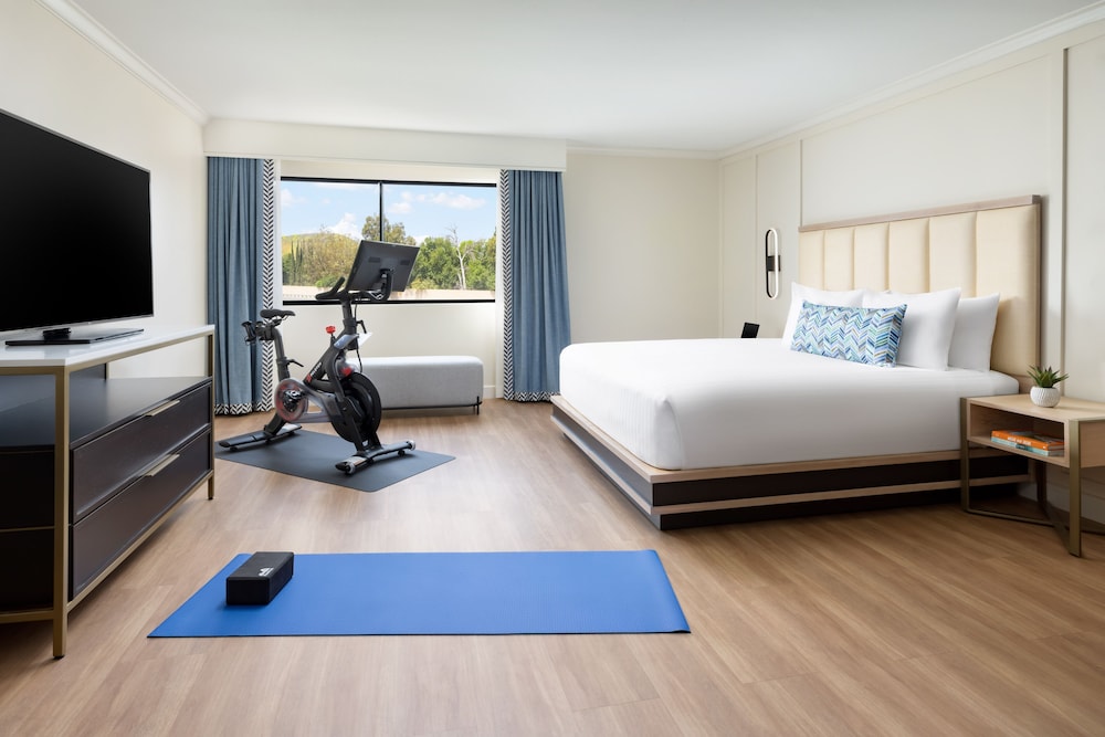 

Milano - Woodland Hills - The Anza-a Calabasas Hotel