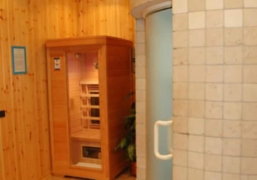 

Genova - Pinzolo - Hotel Quadrifoglio