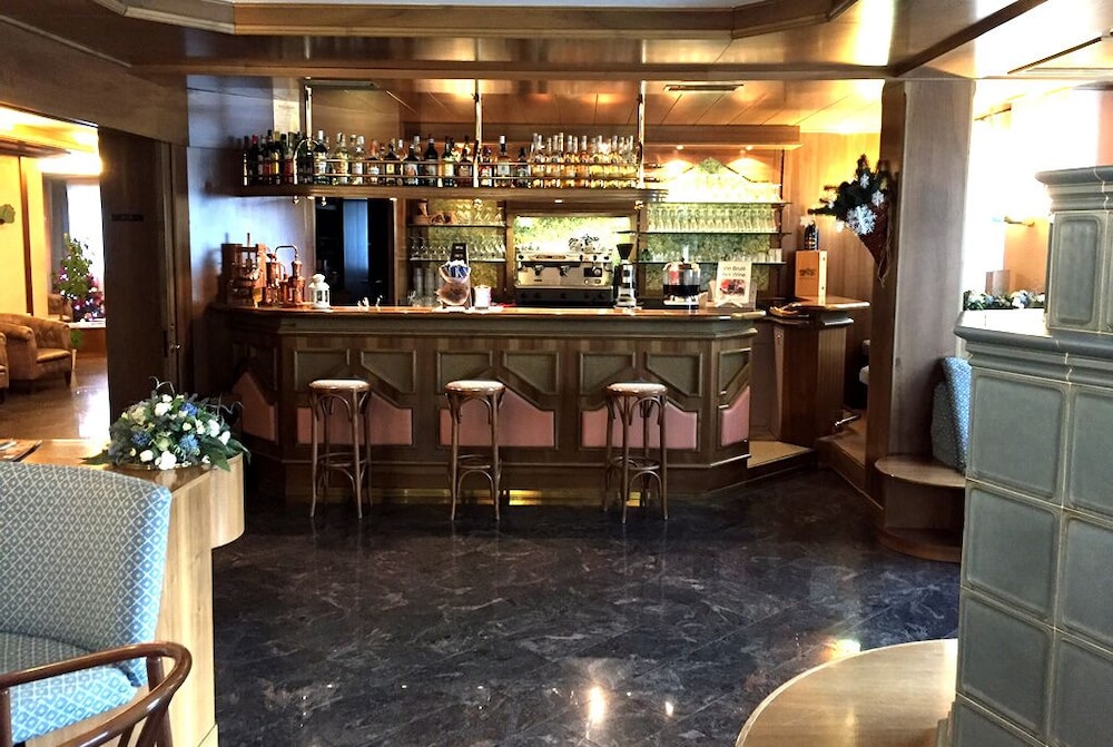 

Napoli - Pinzolo - Hotel Quadrifoglio