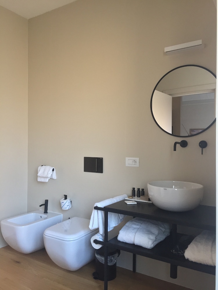 

Venezia - Lamezia Terme - Albergo Centrale