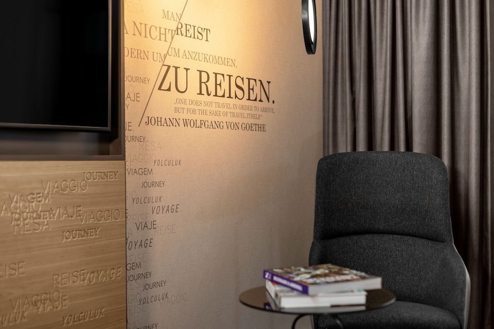 

Roma - Mörfelden-Walldorf - Frankfurt Airport Marriott Hotel