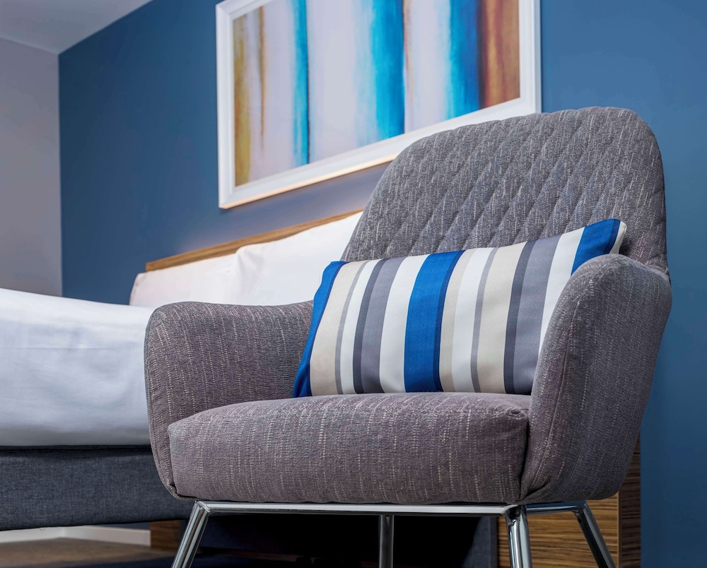 

Roma - Northolt - Travelodge London Ealing