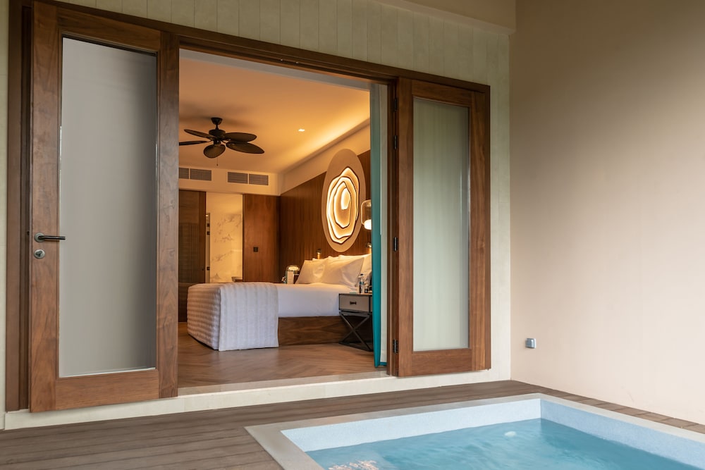 

Milano - Port Chambly - Le Meridien Ile Maurice