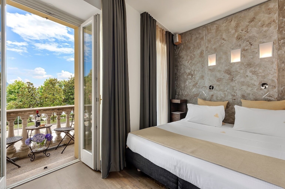 

Roma - Verbania - Hotel Ancora