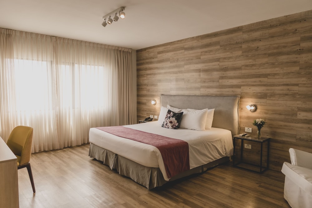 

Milano - Lima - ARTE HOTEL Lima