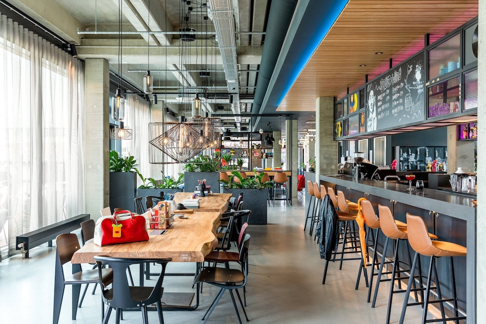 

Roma - Utrecht - Moxy Utrecht