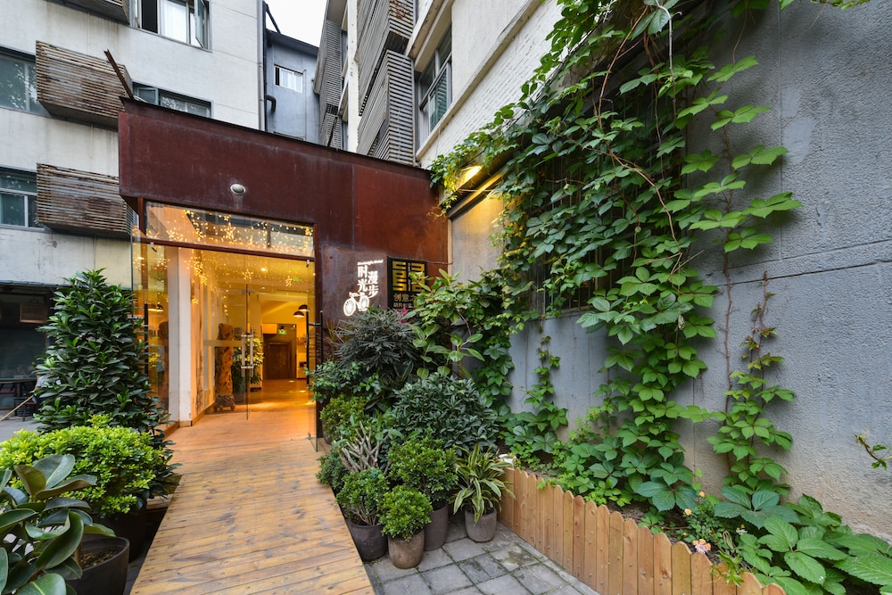 

Milano - Pechino - Nostalgia Hotel Beijing Yonghe Lama