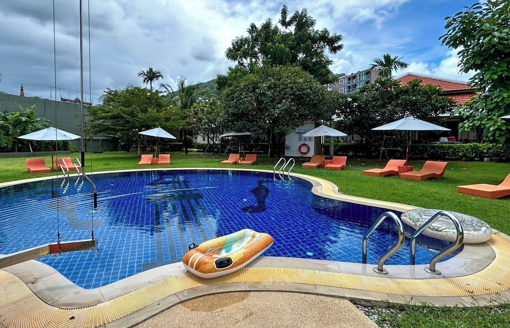 

Roma - Ban Bang Khu - Kata Forte Resort