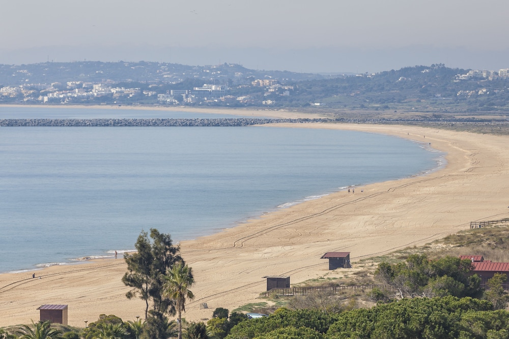 

Roma - Lagos - Pestana Alvor Atlantico Residences Beach Suites