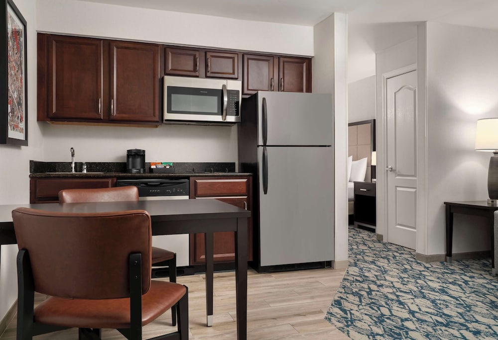 

Roma - Waltham - Homewood Suites by Hilton Boston/Cambridge-Arlington, MA