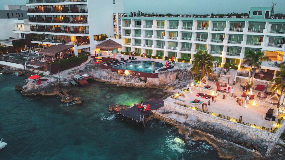 

Roma - Cozumel - Hotel B Cozumel
