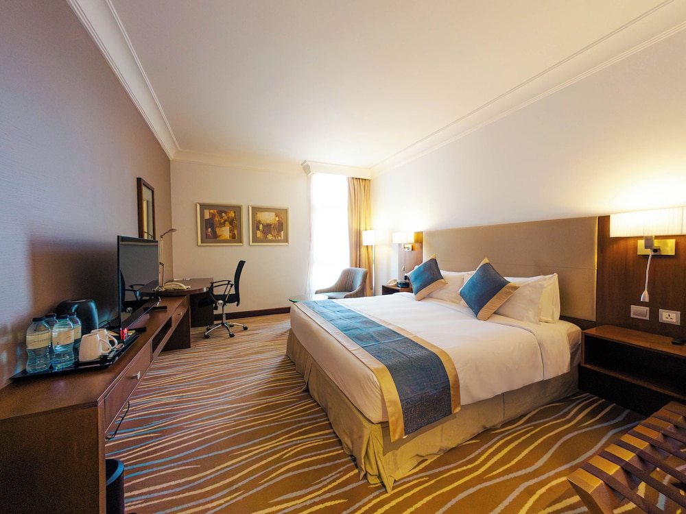 

Bari - Abu Dhabi - Copthorne Downtown Abu Dhabi