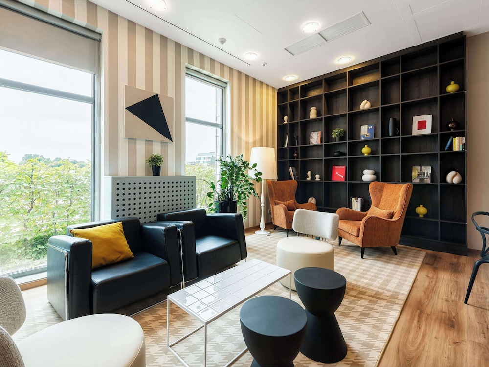 

Napoli - Piaseczno - ibis Styles Warszawa Airport
