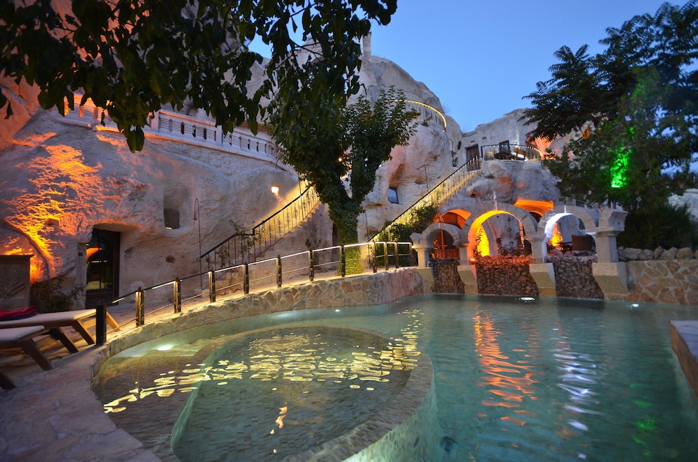 

Roma - Cappadocia - Cappadocia Gamirasu Cave Hotel