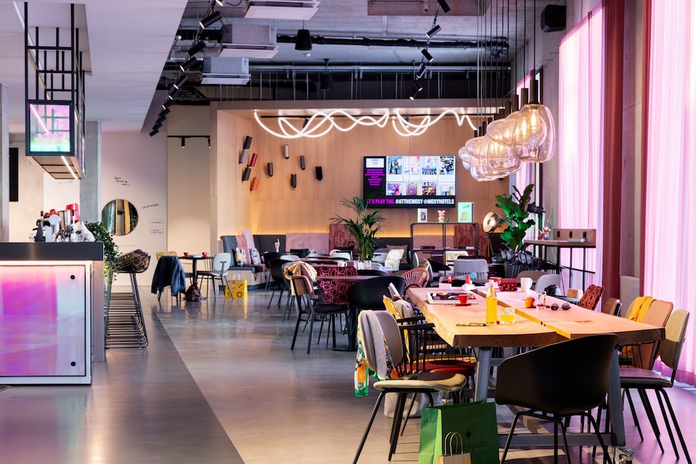 

Milano - Reutlingen - Moxy Outletcity Metzingen