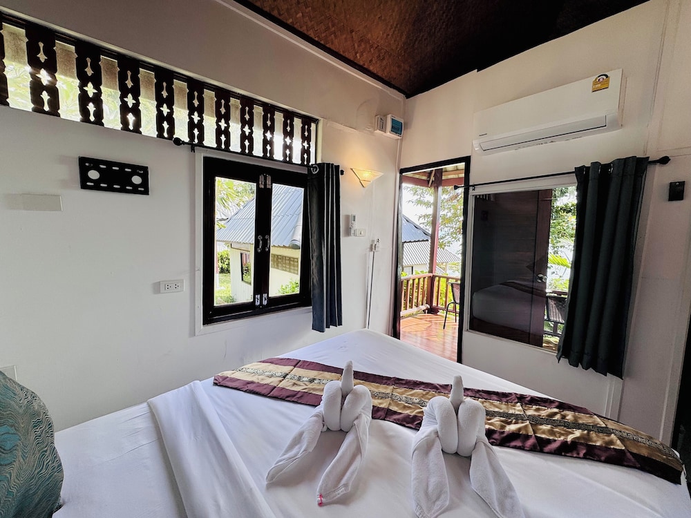 

Milano - Laem Set Beach - Koh Samui - Lamai Bayview Boutique Resort