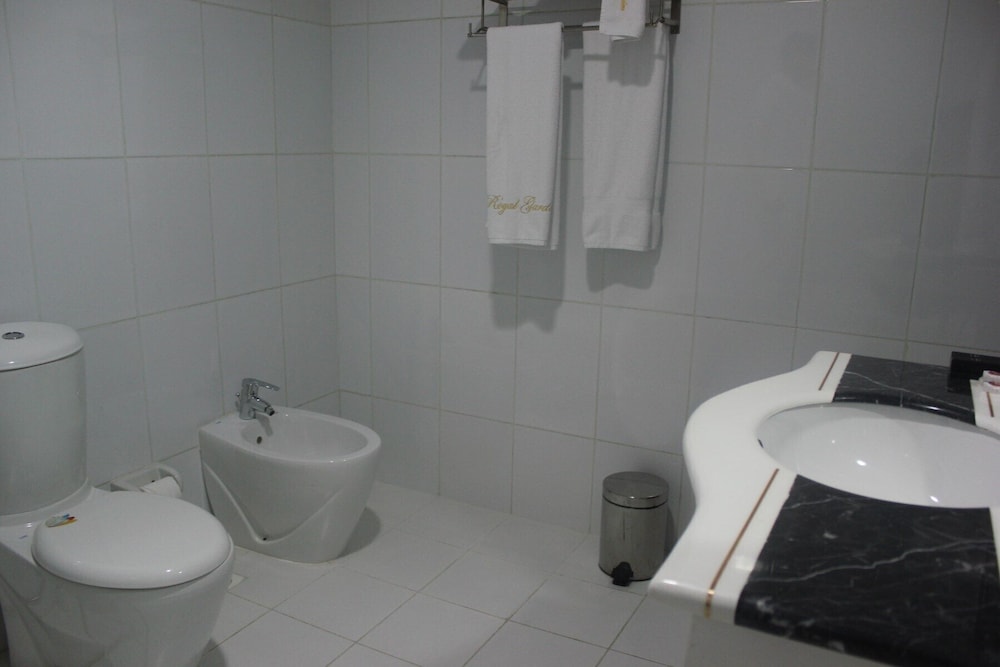 

Milano - Sohar - The Royal Garden Hotel