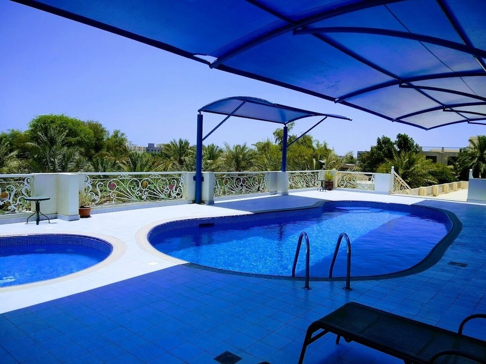 

Roma - Sohar - The Royal Garden Hotel