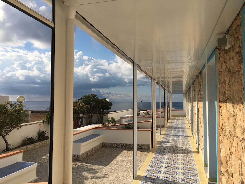 

Roma - Lampedusa - Hotel Guitgia Tommasino