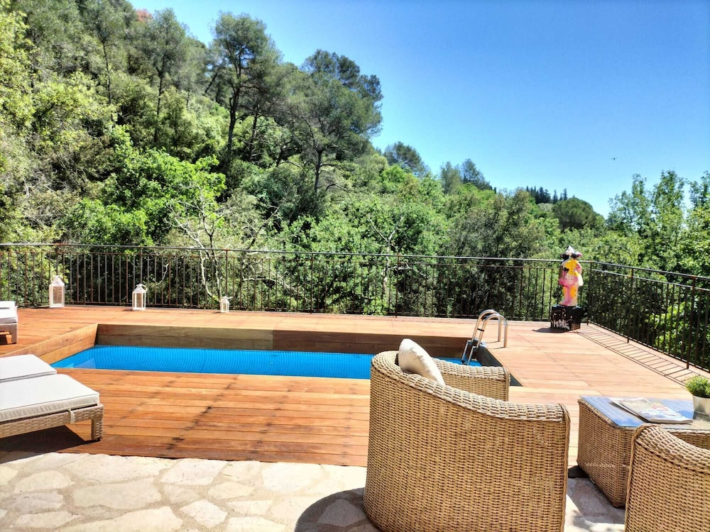 sur – Mer – Mas des Arts & Spa