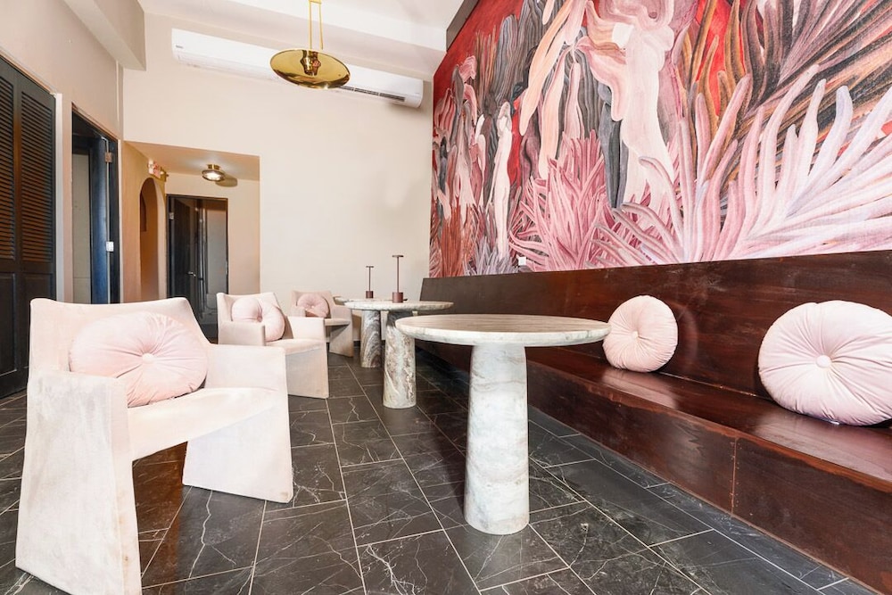 

Roma - San Juan - The Oliver Hotel
