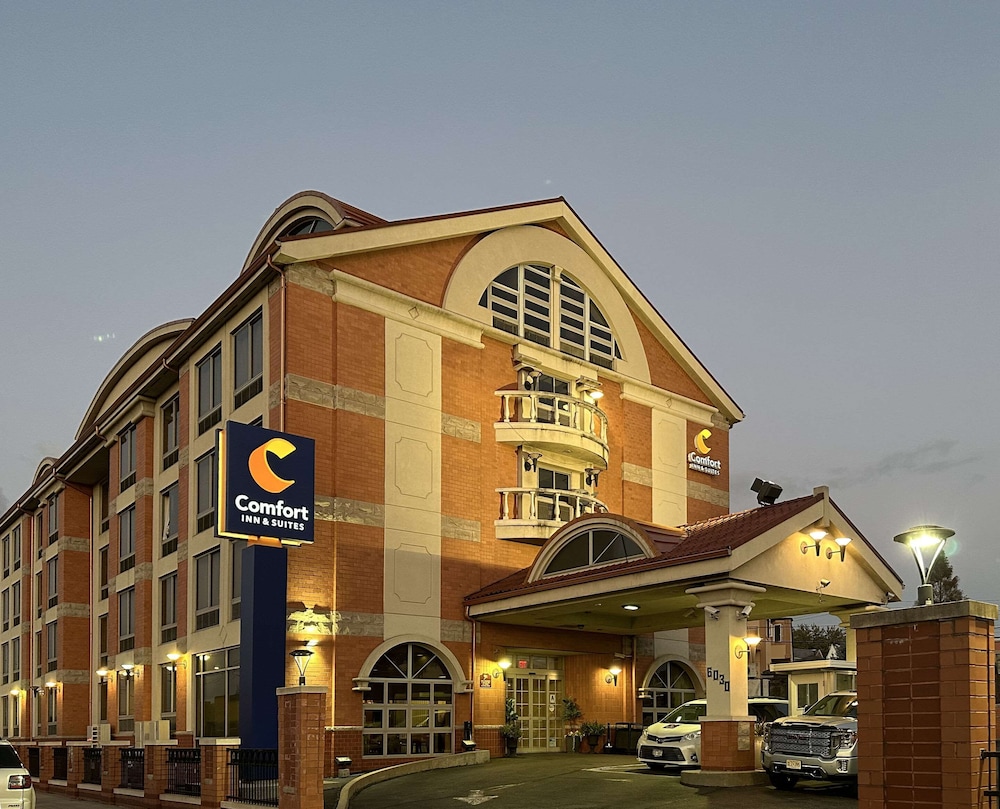 

Ancona - New York, Stati Uniti - Comfort Inn & Suites LaGuardia Airport