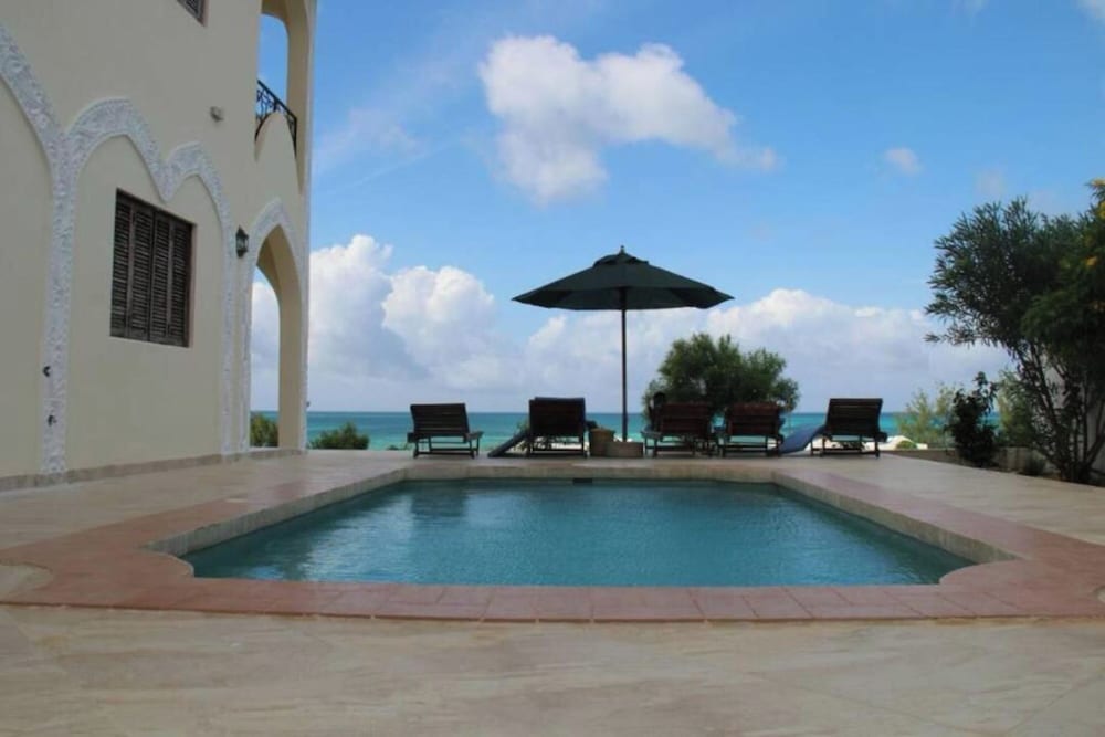 

Napoli - Jambiani, Zanzibar - Villa Serenity, Tanzania Unforgettable