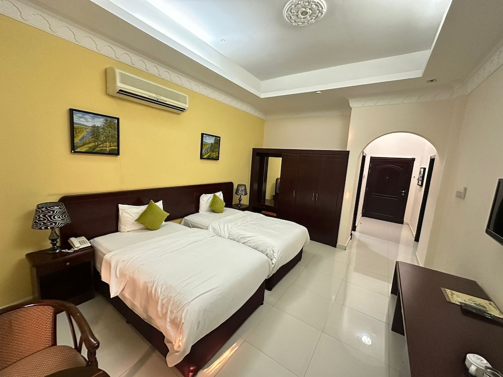 

Roma - Sohar - The Royal Garden Hotel