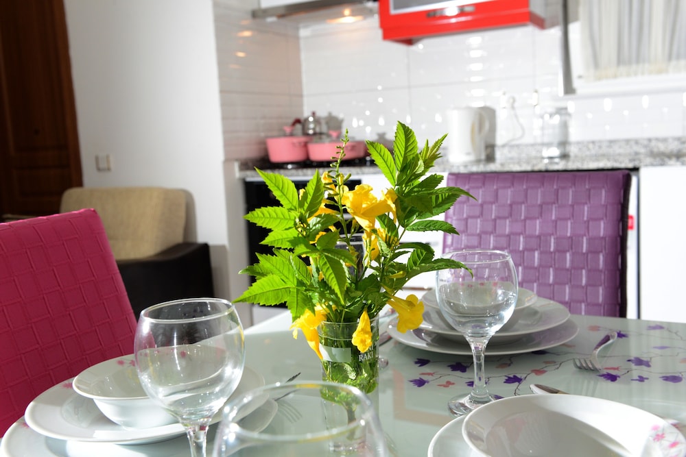 

Roma - Tekirova - can apart hotel