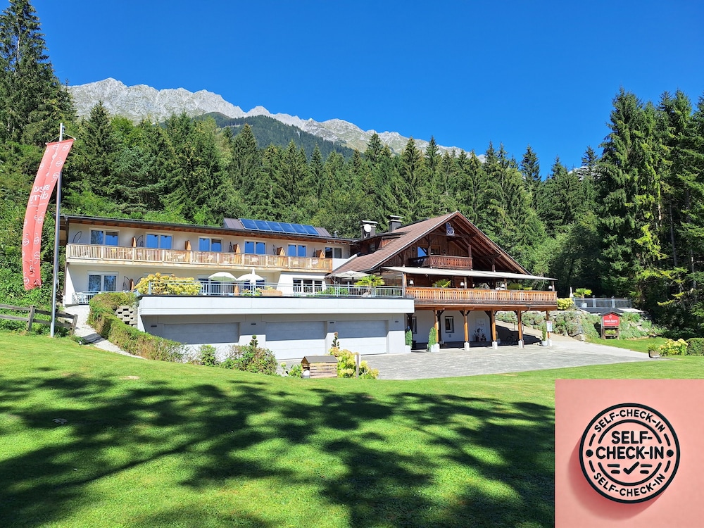 

Roma - Innsbruck - Sweet Cherry - Boutique & Guesthouse Tyrol