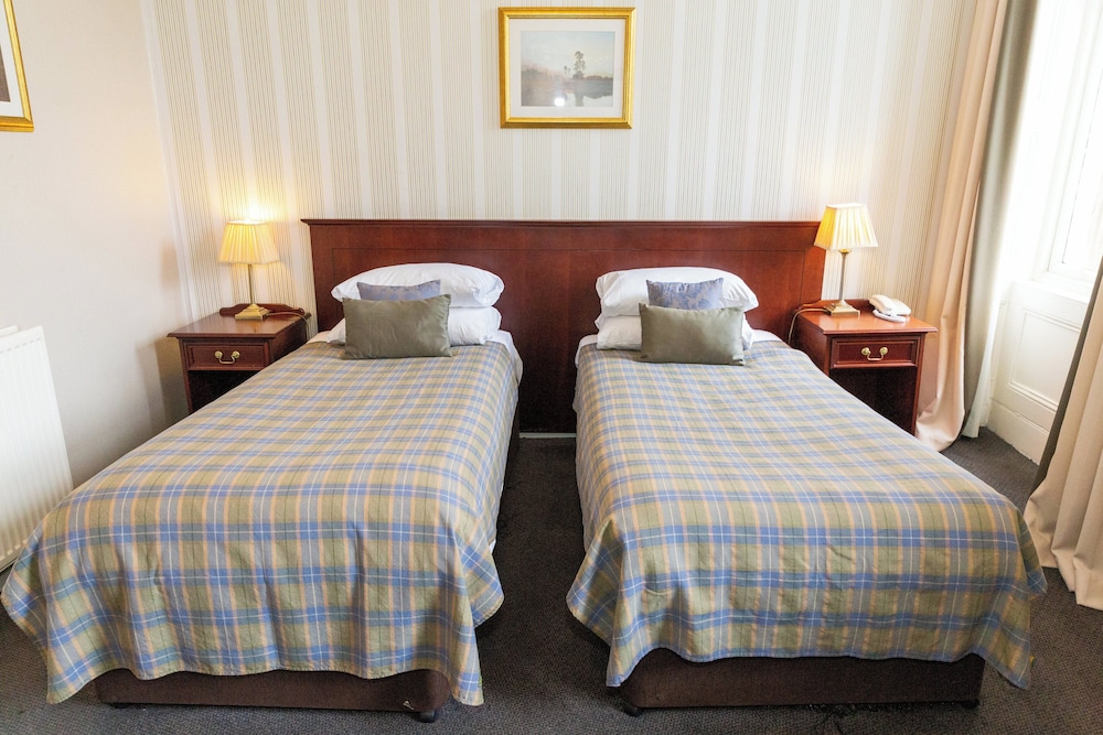 

Napoli - Oban - The Royal Hotel