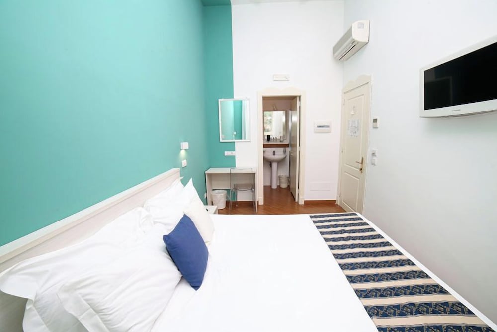 

Milano - Massa Lubrense - Hotel Royal Hills