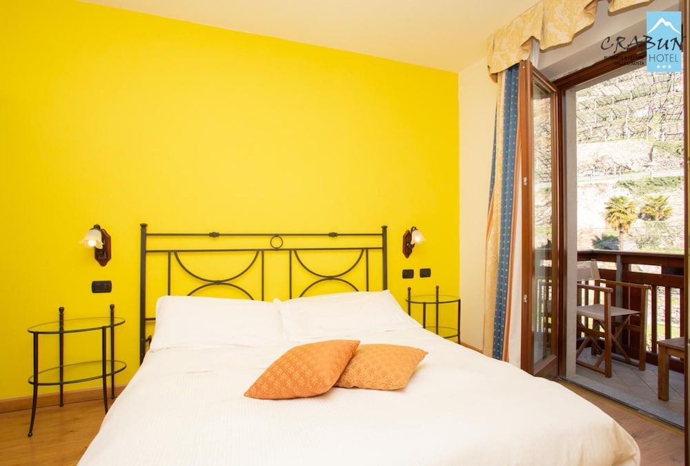 

Roma - Pont-Saint-Martin - Crabun Hotel