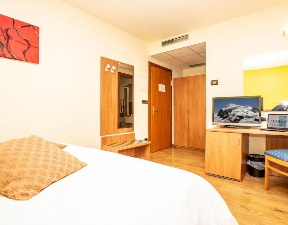 

Roma - Pont-Saint-Martin - Crabun Hotel