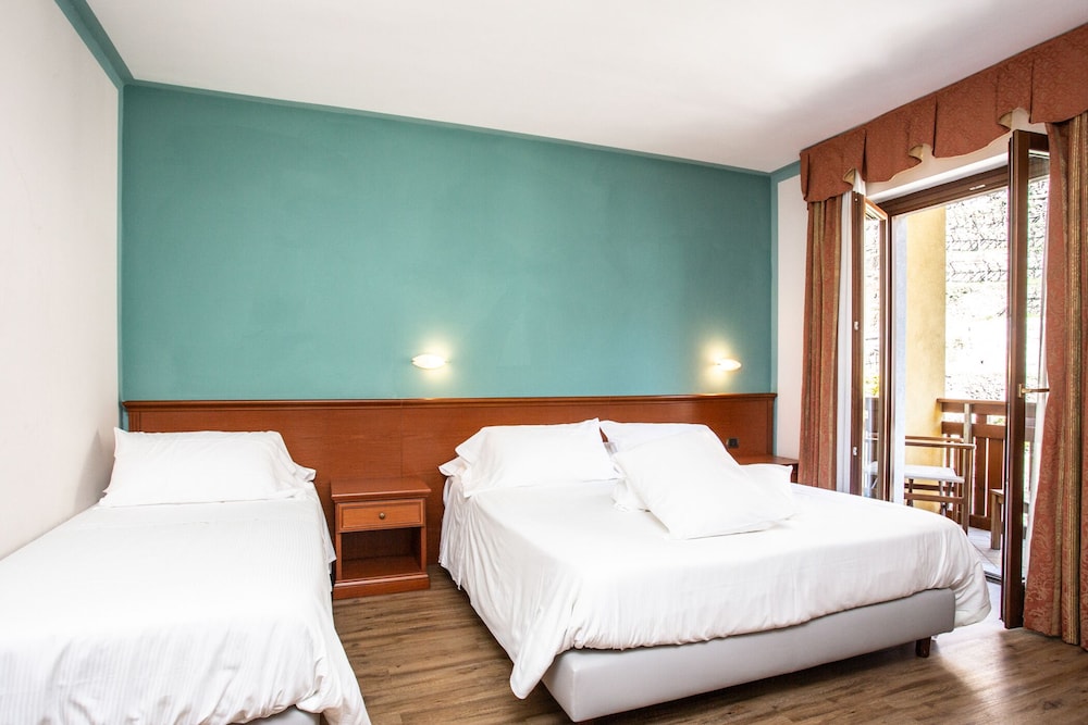 

Olbia - Pont-Saint-Martin - Crabun Hotel