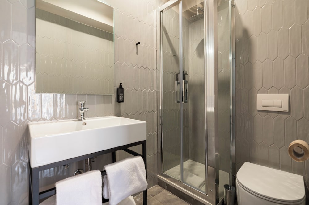 

Catania - Frascati - Rome Ciampino Smart Hotel
